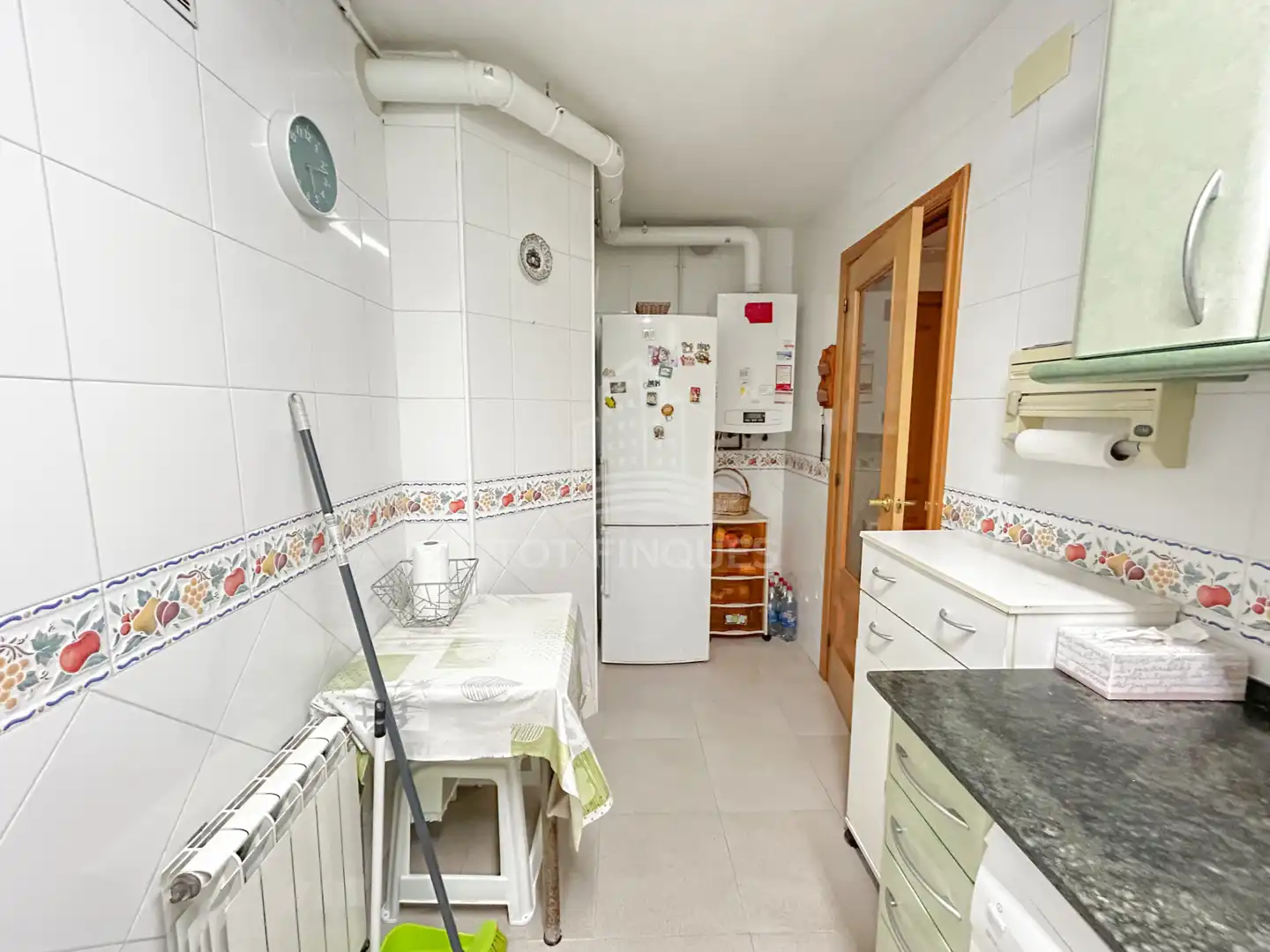 Cocina de Piso en venta en Valls con Calefacción, Horno y Balcón