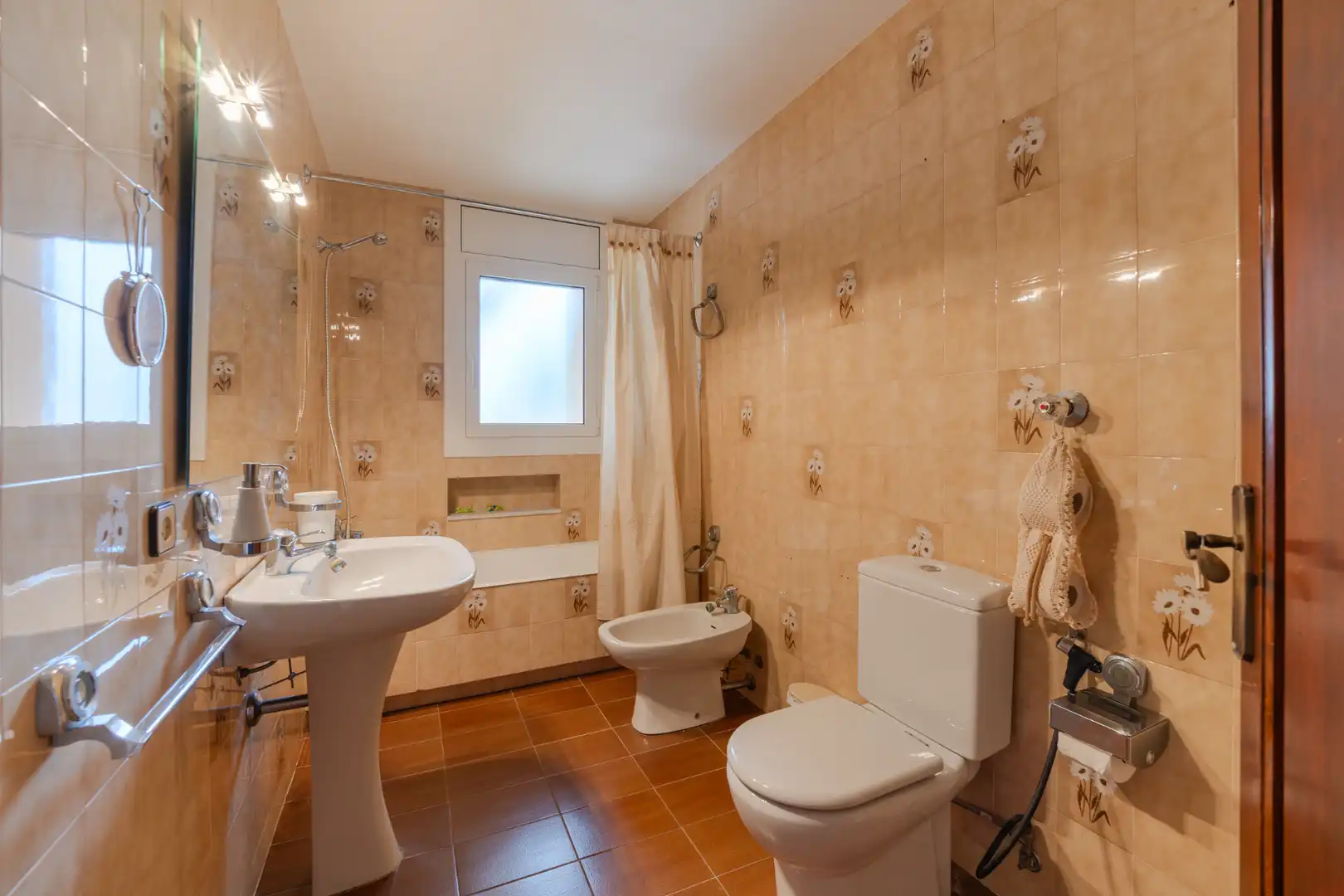 Baño de Casa o chalet en venta en La Bisbal d'Empordà con Calefacción, Jardín privado y Terraza
