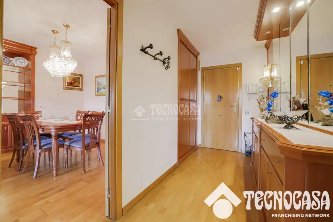 Ático en venta en Barcelona con Balcón