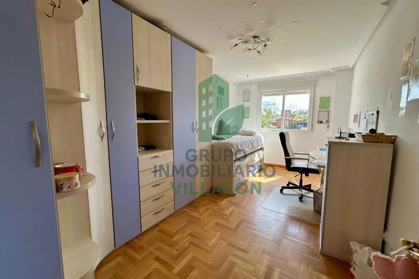Schlafzimmer von Wohnung zum Verkauf in San Andrés del Rabanedo mit Heizung, Abstellraum und Möbliert