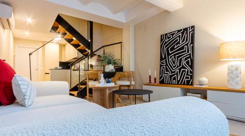 Foto 3 de Casa adosada en venda a Carrer de Miguel de Cervantes, El Pedró, Cornellà de Llobregat