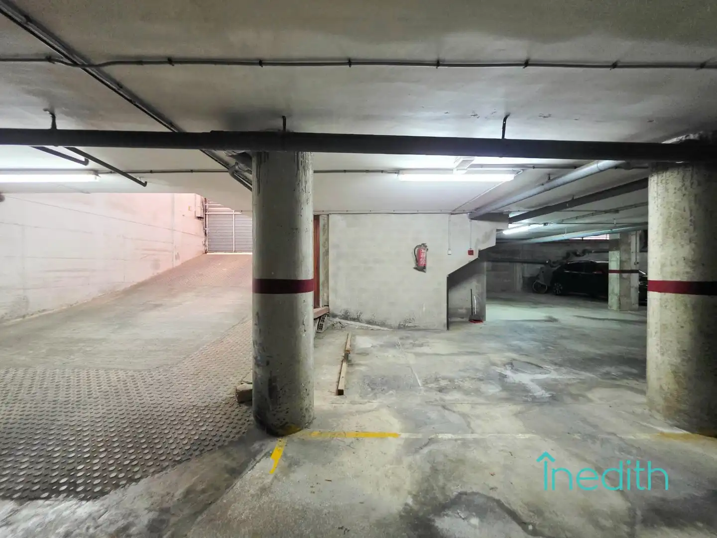 Parkplatz von Wohnung zum Verkauf in Cubelles mit Heizung, Privatgarten und Terrasse