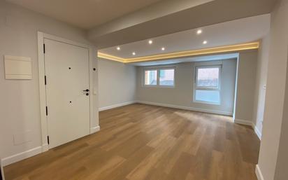 Flat for sale in Lugo Capital