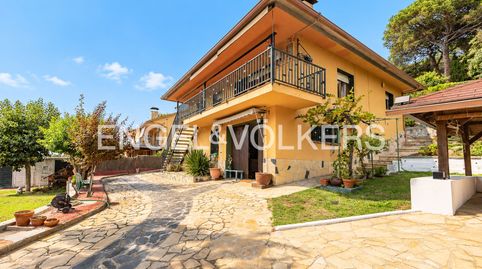 Casa con piscina y vistas a la montaña en Llinars del Vallès, imatge 5