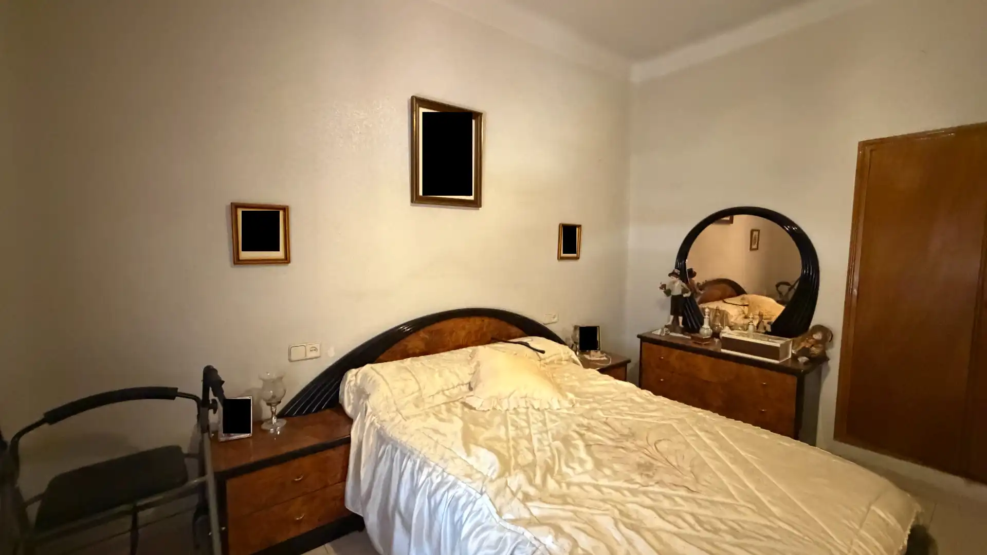 Dormitori de Casa o xalet en venda en Úbeda amb Aire condicionat, Terrassa i Traster