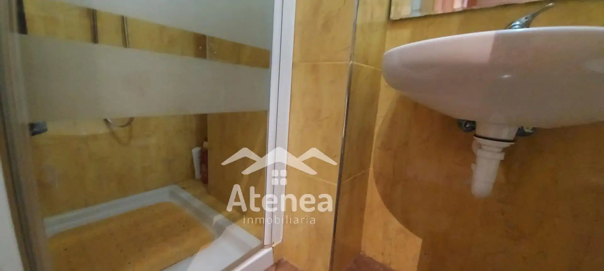 Bany de Casa o xalet en venda en La Roda amb Calefacció i Terrassa