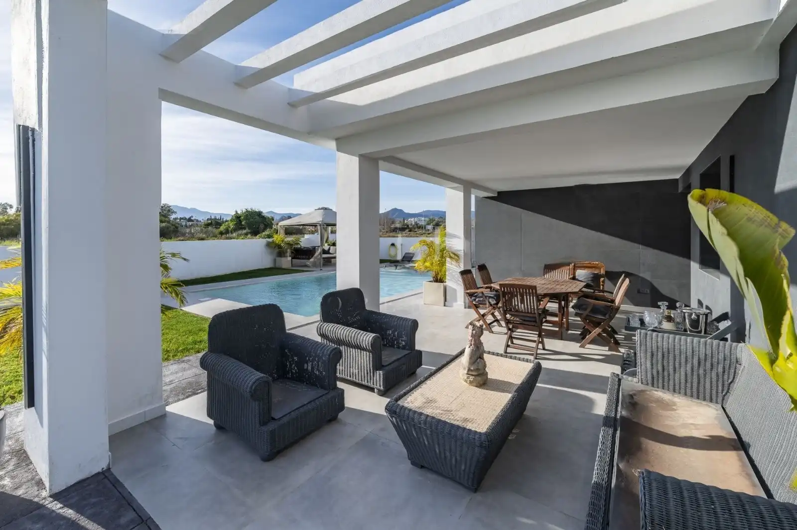 Casa o xalet de lloguer a Guadalmina Baja