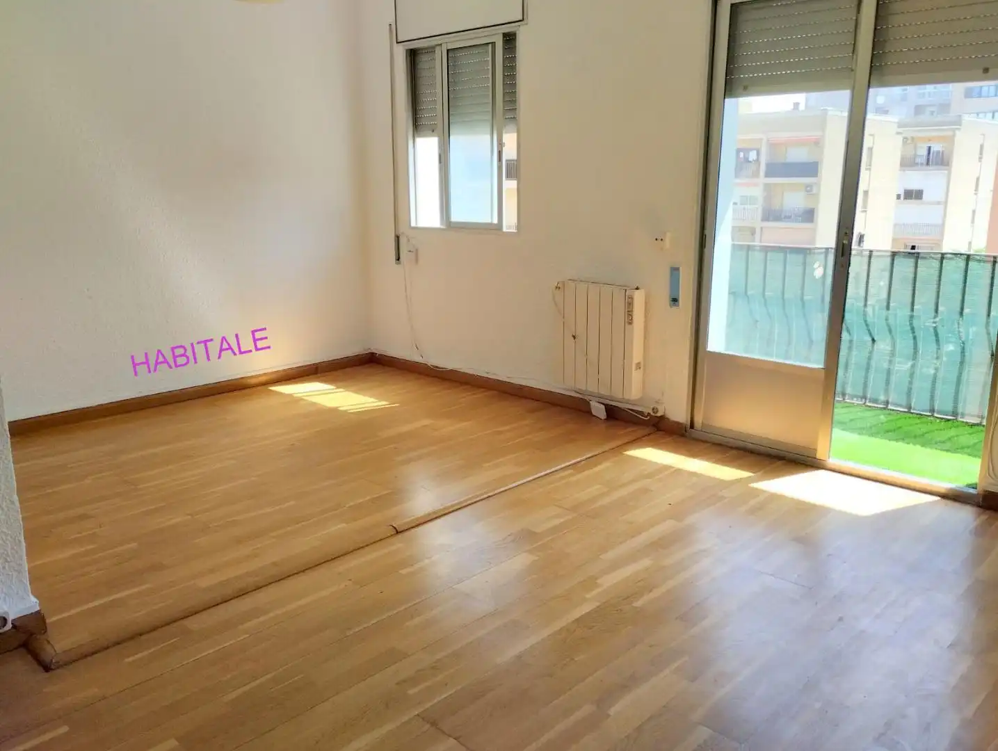 Bedroom of Flat for sale in Zaragoza  with Storage room