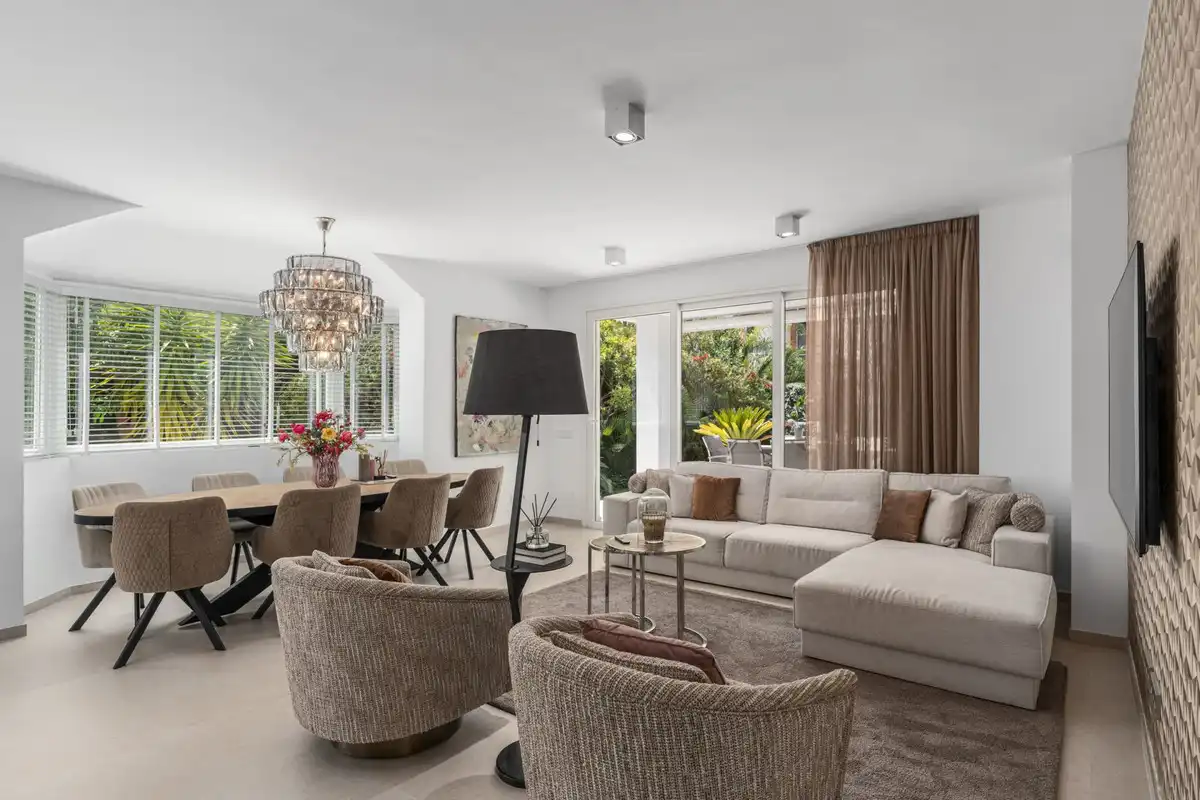 Detached house with terrace for sale in Calle Pico del Aneto 19, imagen 23
