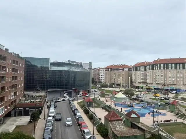 Pis amb ascensor en venda a Llano