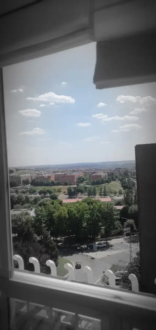 Vista exterior de Pis en venda en Madrid amb Aire condicionat, Calefacció i Jardí privat