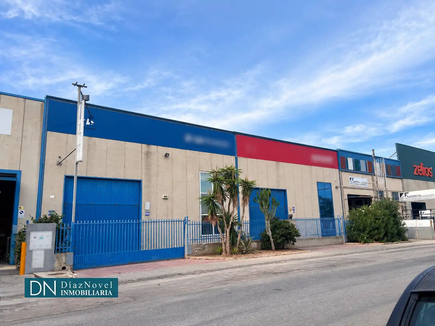 Nave industrial in affitto a Calle Eduardo Queipo de Llano Caballero 33
