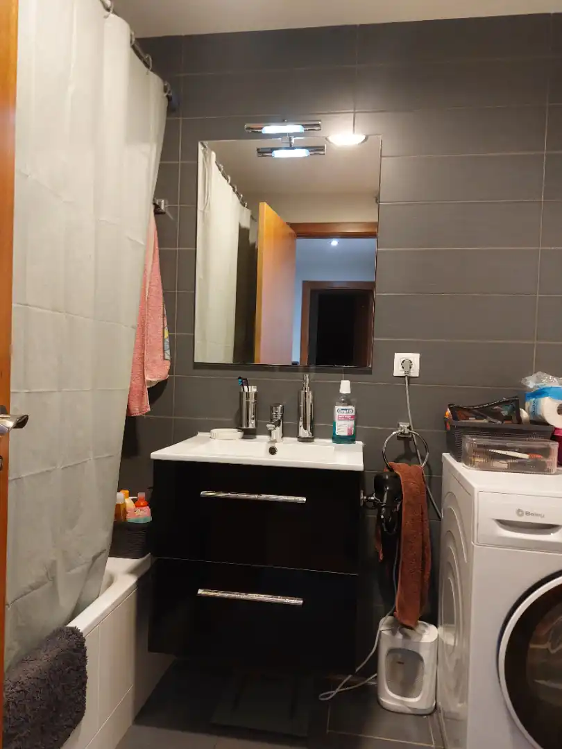 Bany de Pis en venda en Tàrrega amb Aire condicionat, Calefacció i Balcó