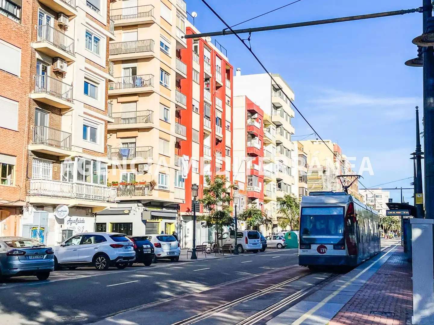 Außenansicht von Wohnung zum Verkauf in Valencia mit Heizung, Terrasse und Balkon