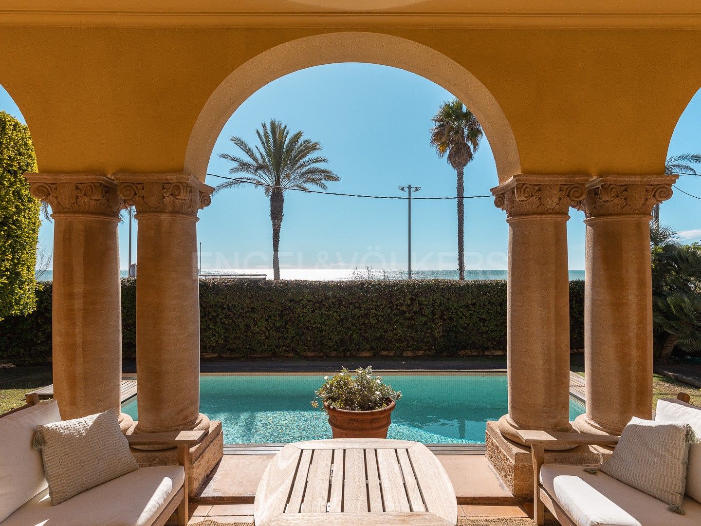 Swimming pool of House or chalet for sale in Sitges  with Heating, Private garden and Parquet flooring