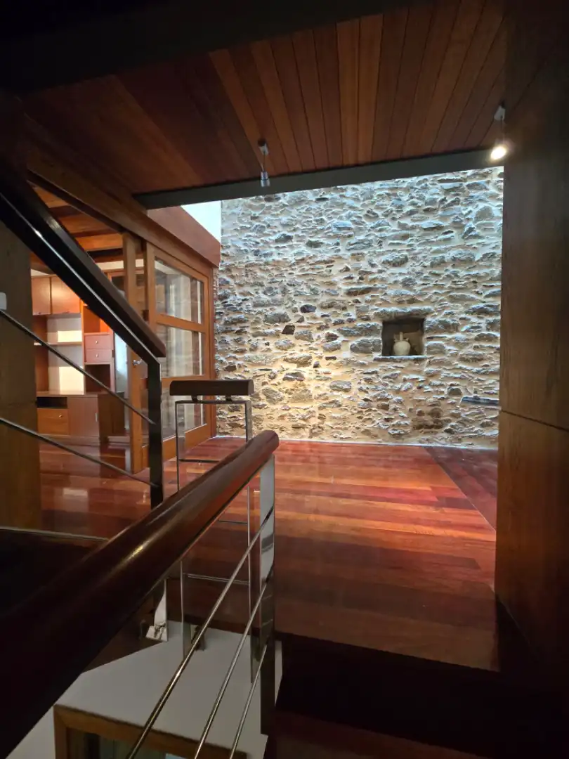 Casa adosada en venta en Viveiro con Calefacción, Parquet y Horno