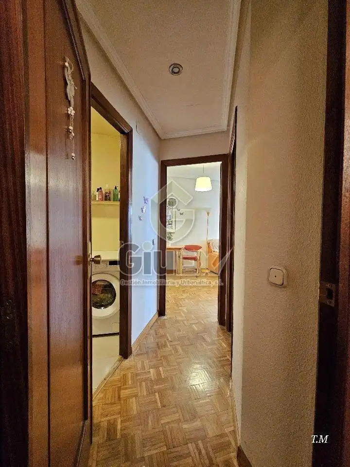 Piso de alquiler en Cáceres con Aire acondicionado, Calefacción y Parquet