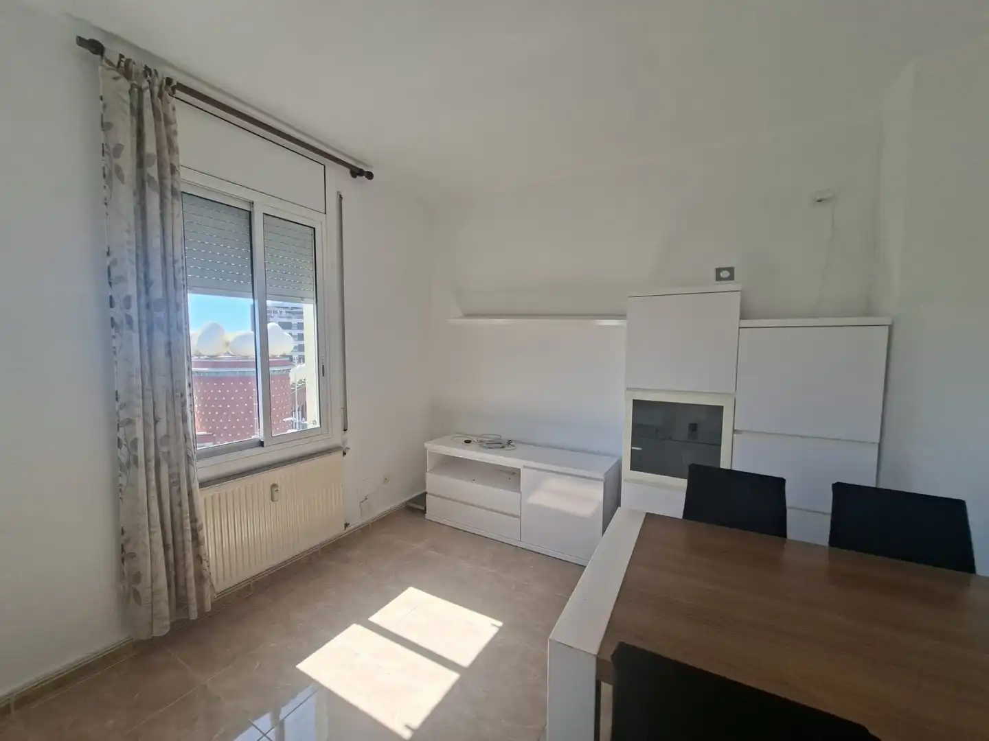 Piso en venta en SANTS CELI I RUSTIC, Eixample - Horta Capallera