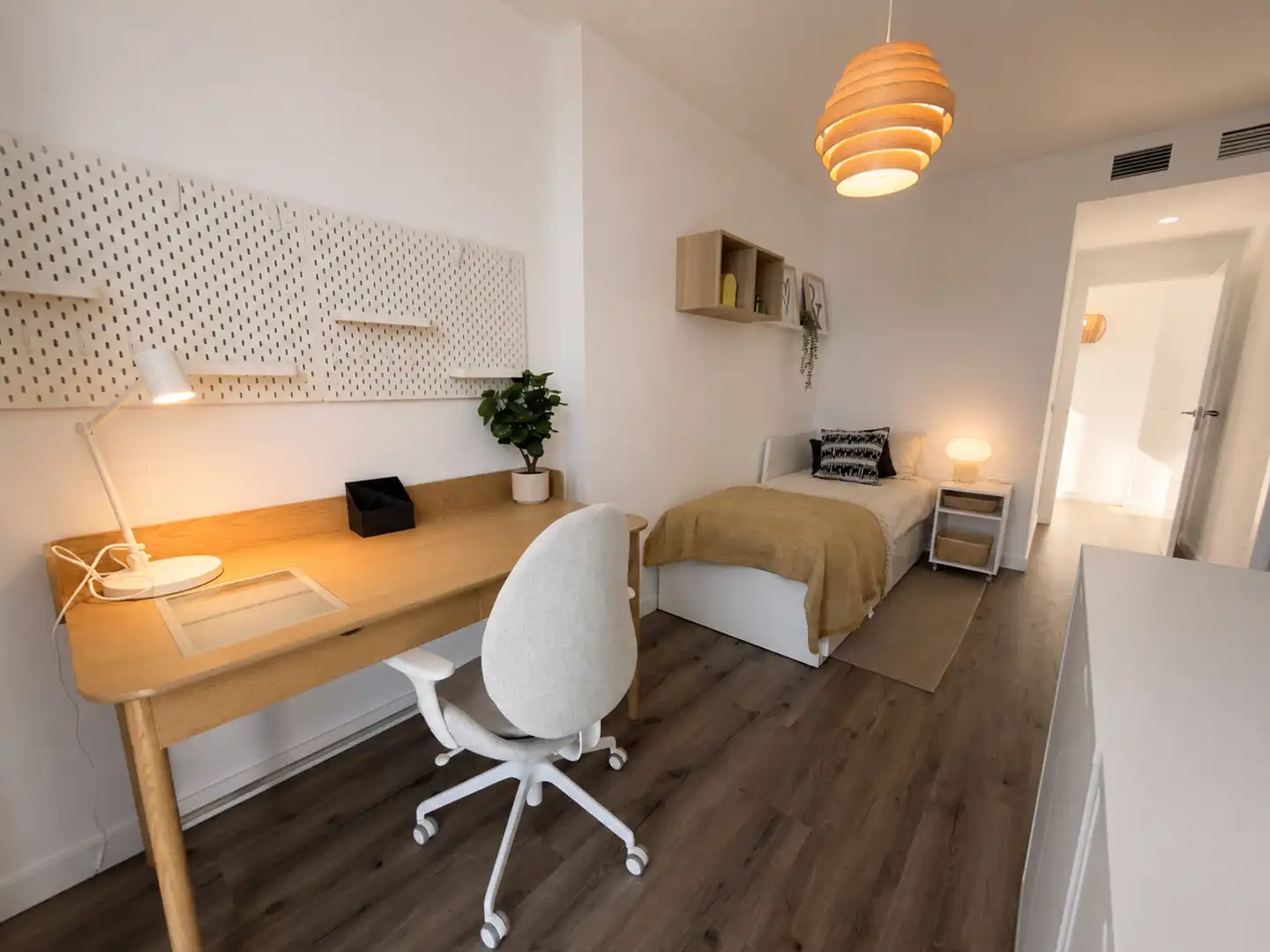 Bedroom of Detached homes for sale in Almuñécar  with Air Conditioner, Heating and Parquet flooring