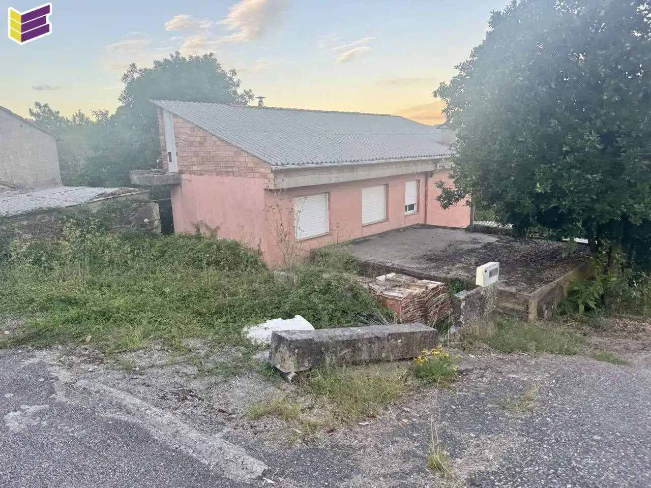Casa amb jardí en venda a Calle Figueiras 17
