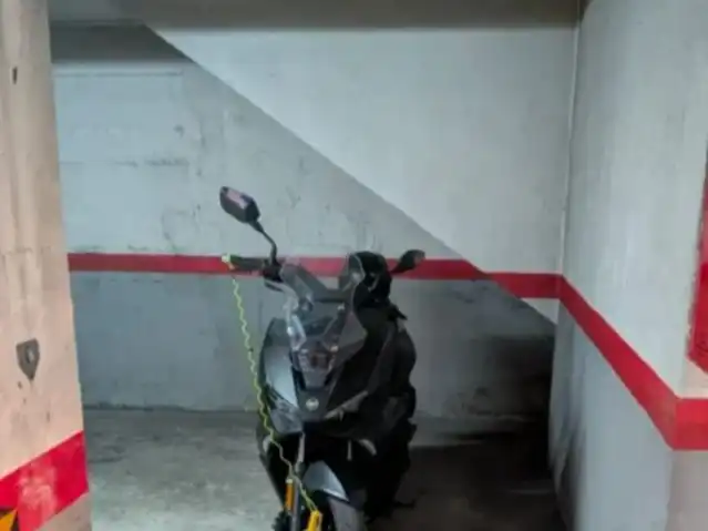 Motorbike to rent in Mare de déu de Montserrat 61