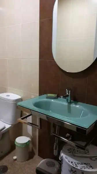 Baño de Dúplex en venta en Baños de la Encina con Aire acondicionado, Calefacción y Trastero