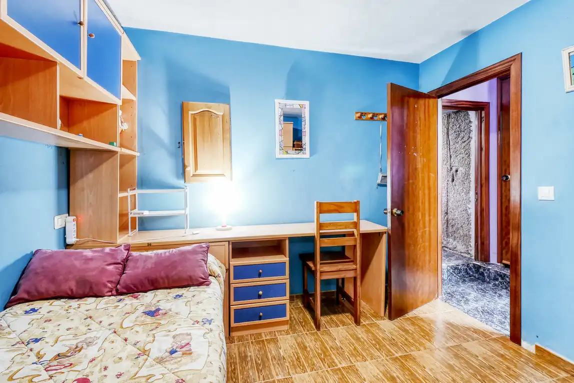 Habitación de Casa o chalet en venta en Aranga con Amueblado, Horno y Lavadora