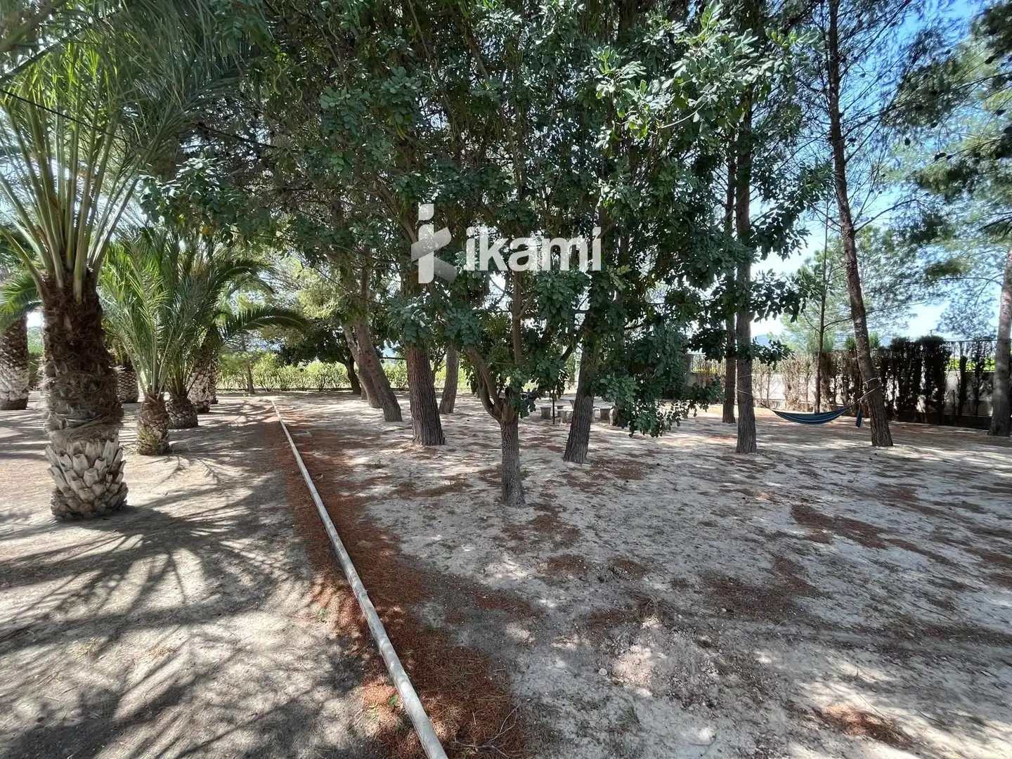 Casa o chalet en venta en Elda con Calefacción, Trastero y Piscina