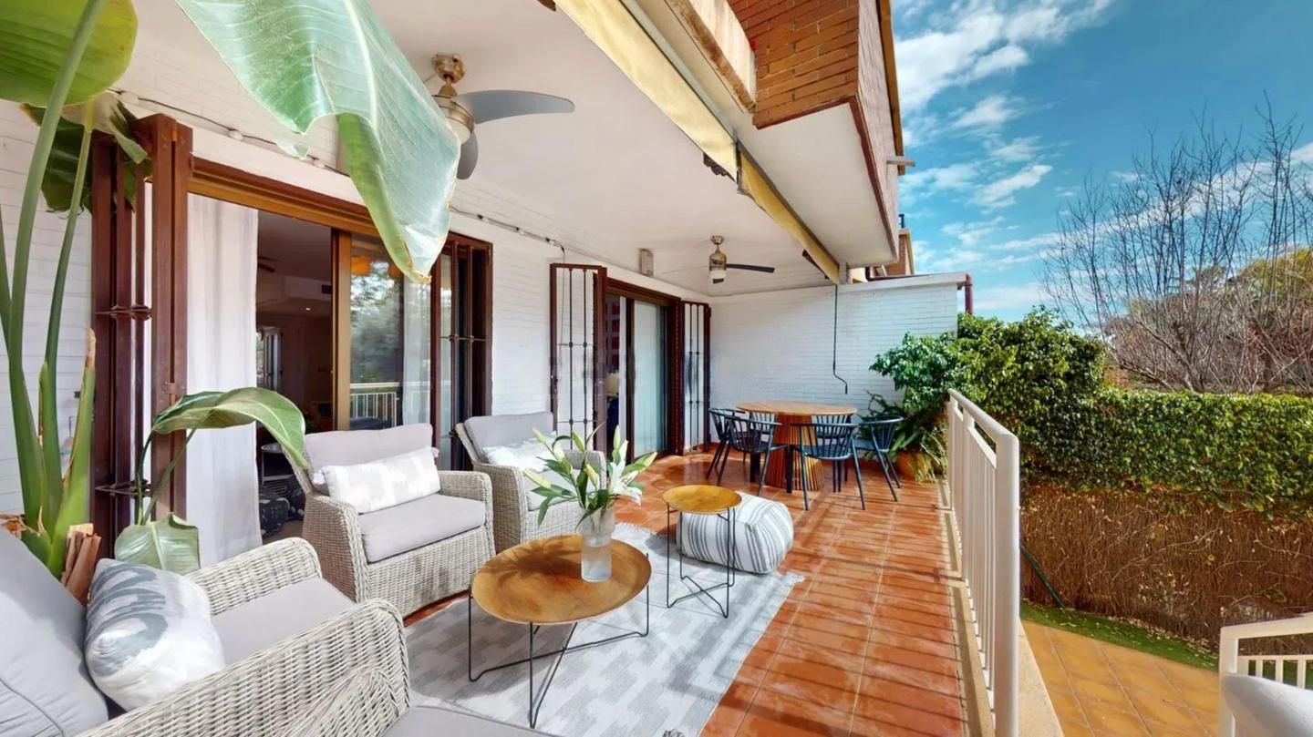 Terrassa de Casa o xalet en venda en Mutxamel amb Aire condicionat, Jardí privat i Terrassa