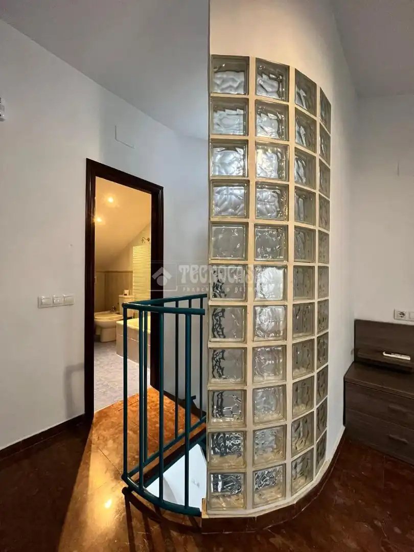 Piso en venta en Camas con Aire acondicionado