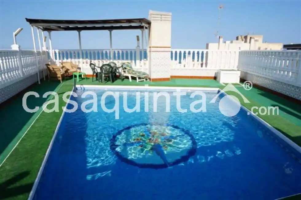 Ático con piscina en venta en Av. de los Europeos