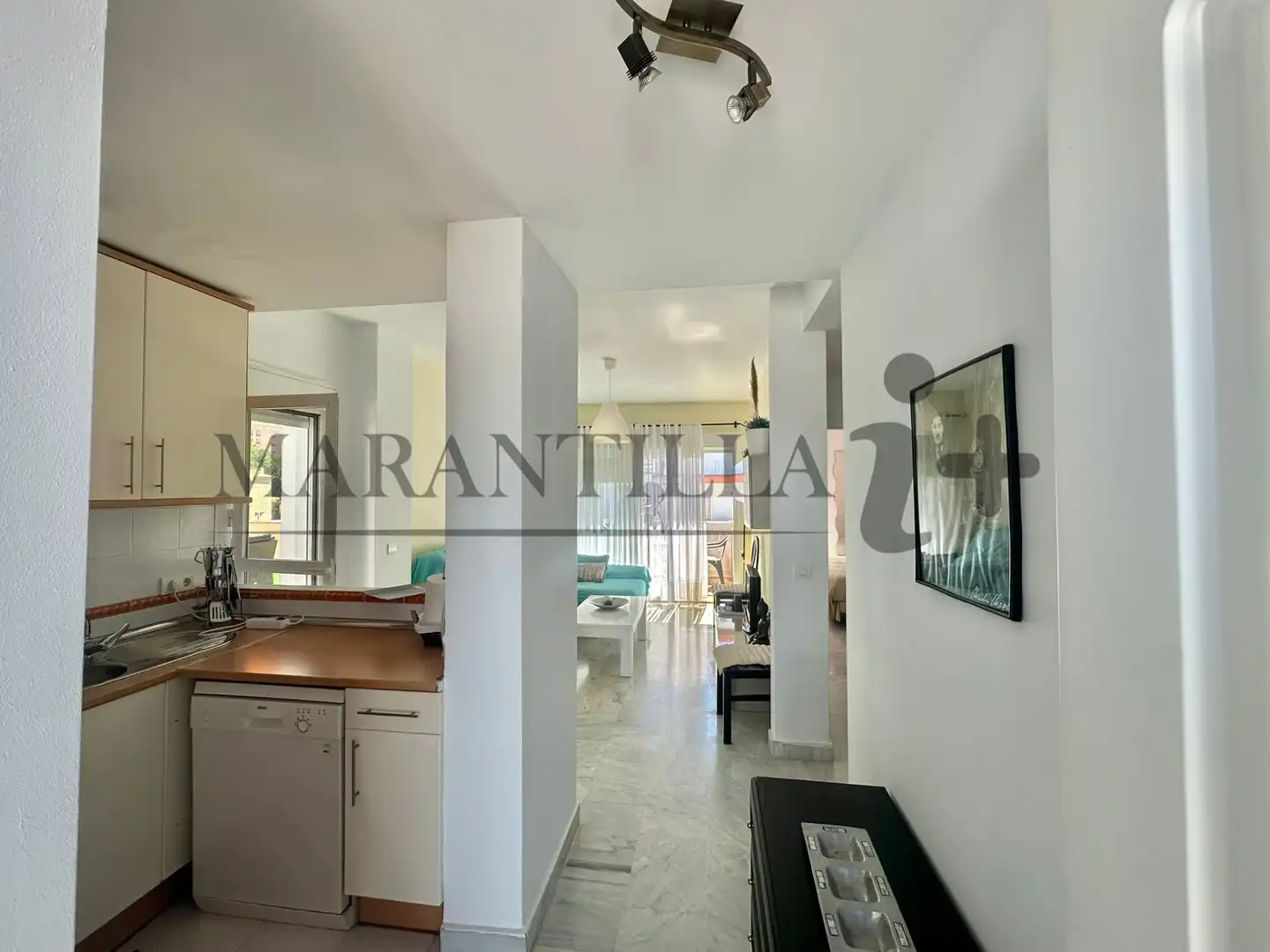 Vista exterior de Ático en venta en Islantilla con Terraza, Trastero y Piscina comunitaria
