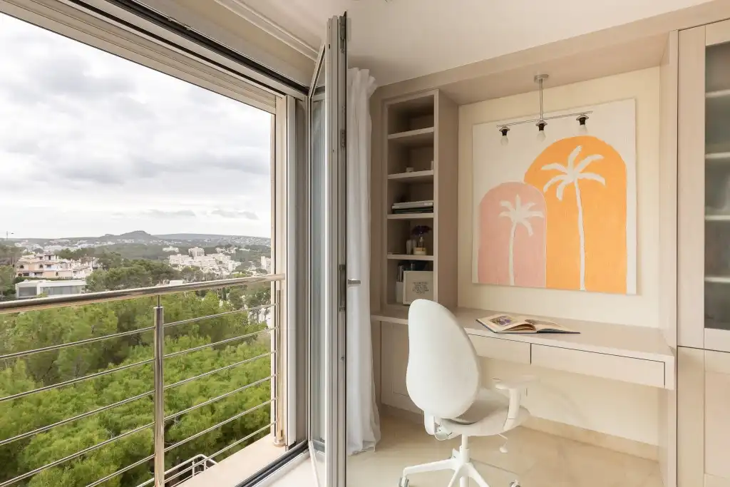 Dormitori de Casa o xalet en venda en Calvià amb Aire condicionat, Jardí privat i Terrassa