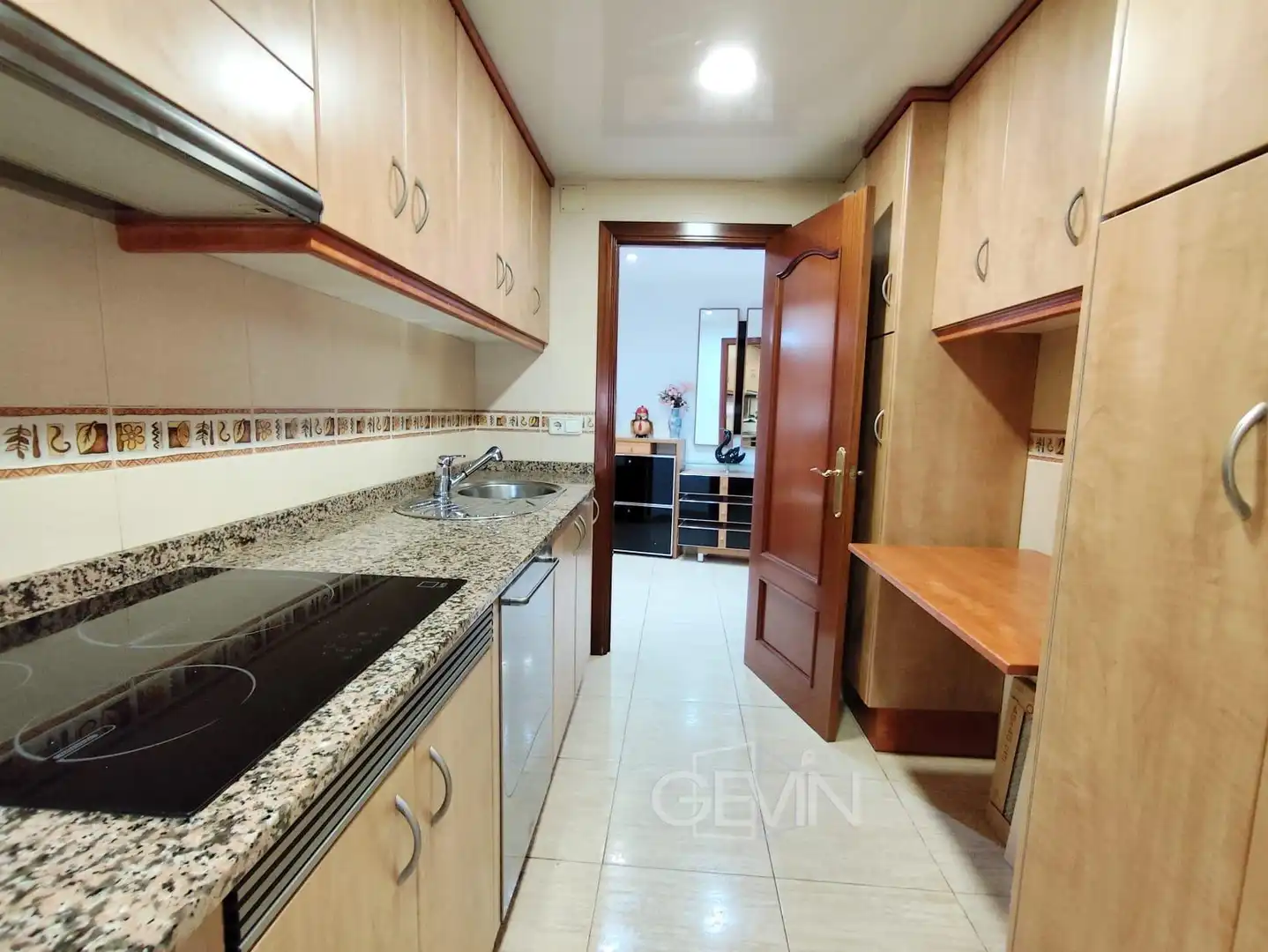 Cocina de Piso en venta en Santa Perpètua de Mogoda con Aire acondicionado, Calefacción y Trastero