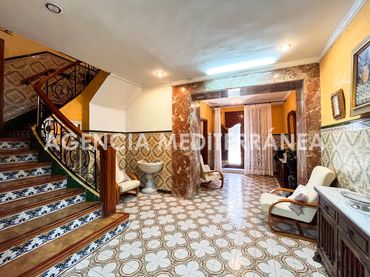 Casa amb balcó en venda a Penàguila