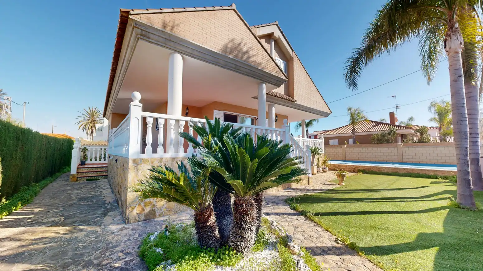 Garden of Houses for sale in Sagunto / Sagunt  with Private garden, Terrace and Swimming Pool