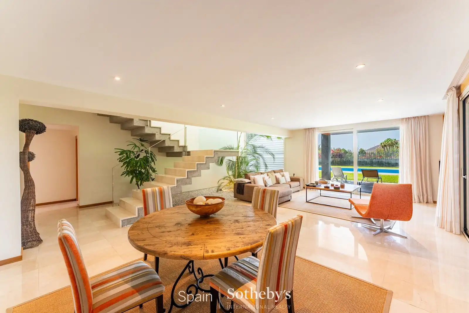 Sala de estar de Casa o chalet de alquiler en Arona con Aire acondicionado, Jardín privado y Terraza