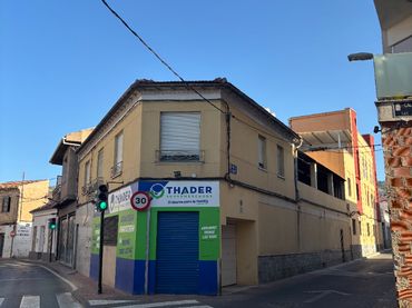Haus zum Verkauf in Calle de la Gloria