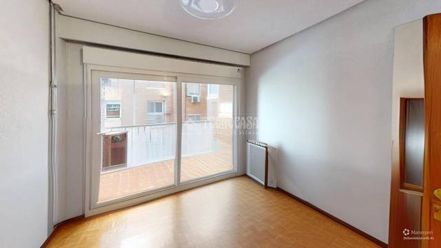Piso en Alquiler en Adelfas