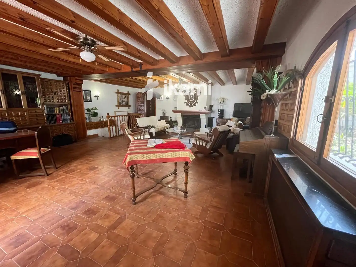 Sala de estar de Casa o chalet en venta en Elda con Calefacción, Trastero y Piscina