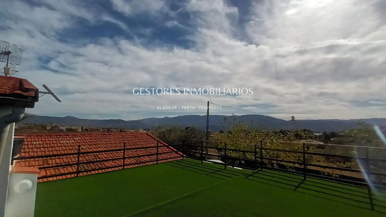 Terrassa de Casa o xalet en venda en Gaianes, Alicante