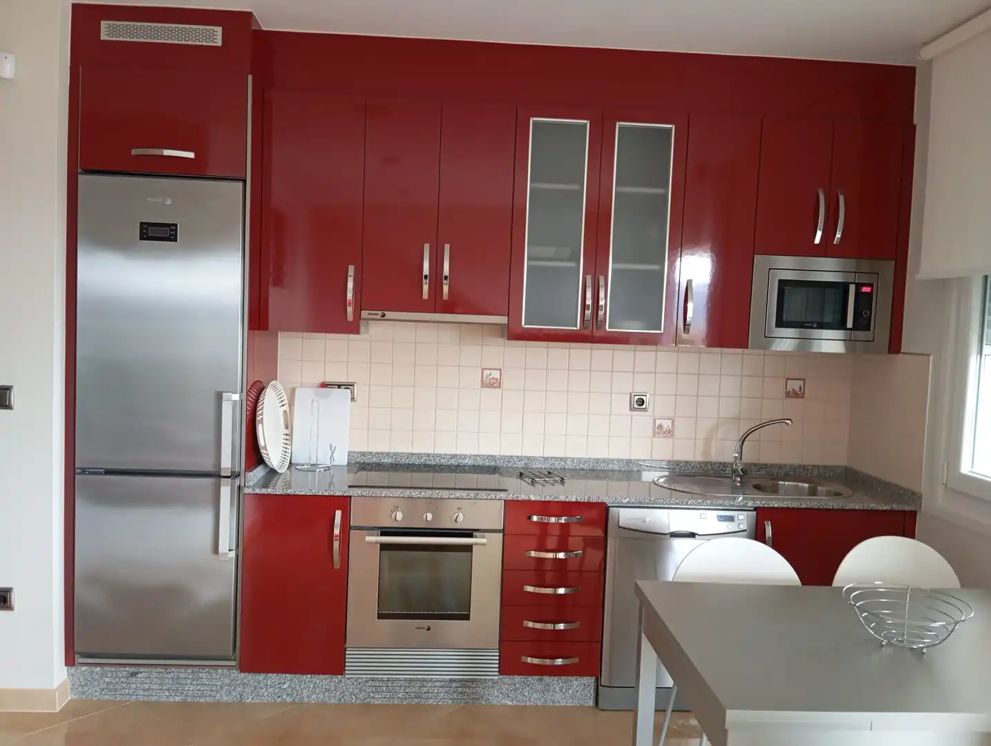 Cocina de Casa o chalet de alquiler en Carballo con Amueblado, Horno y Se aceptan mascotas