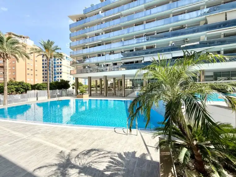 Piscina de Apartamento en venta en Villajoyosa / La Vila Joiosa con Terraza y Piscina comunitaria