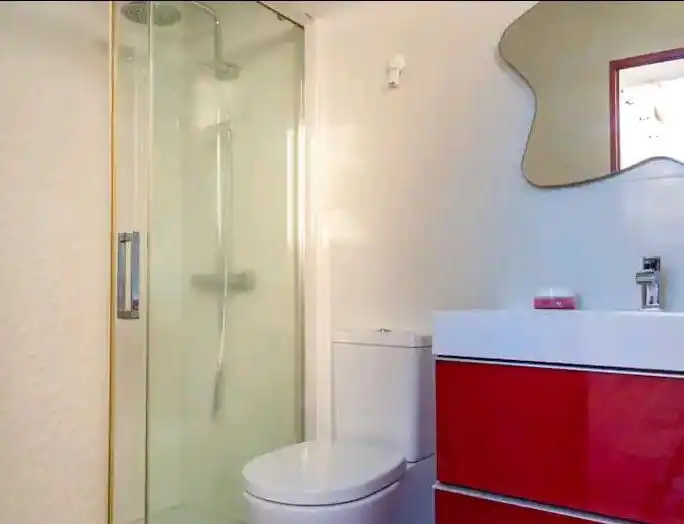 Baño de Casa o chalet de alquiler en La Manga del Mar Menor con Calefacción, Jardín privado y Terraza