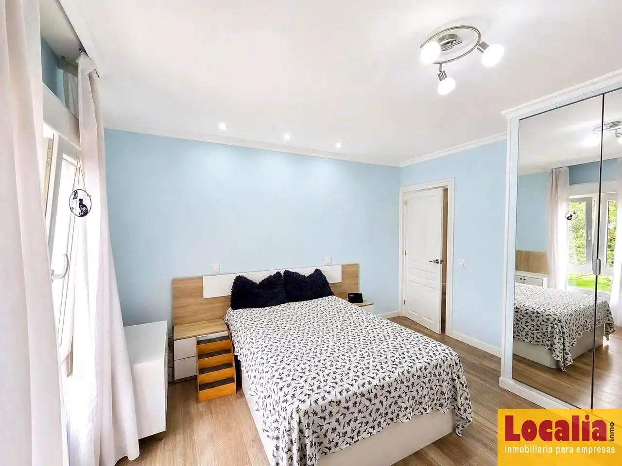 Habitación de Casa o chalet en venta en Miengo con Jardín privado, Terraza y Amueblado