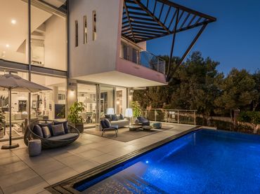 Casa con piscina en venta en Marbella Centro