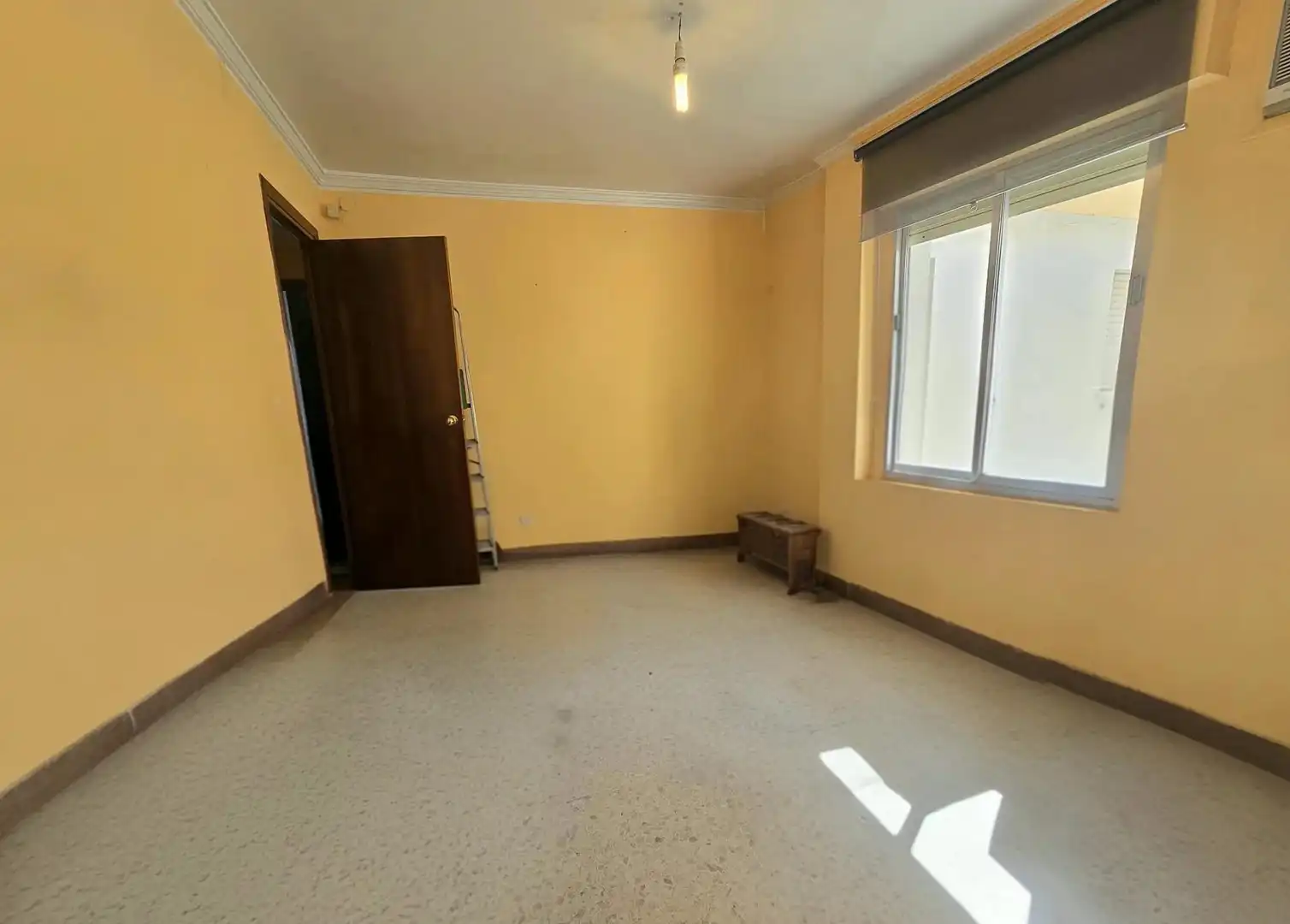 Habitación de Piso en venta en Málaga con Jardín privado, Terraza y Amueblado
