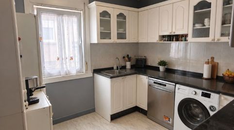 Foto 4 de Piso en venta en Grupo Santa Barbara, 10, Eirís, A Coruña Capital