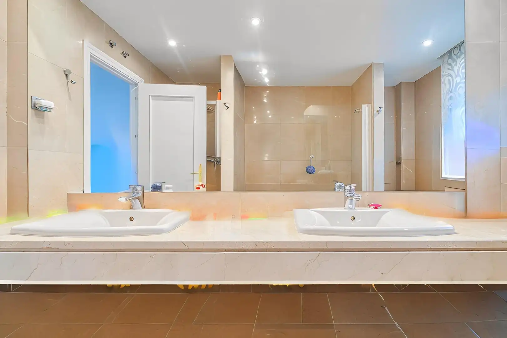 Baño de Casa o chalet de alquiler en Pozuelo de Alarcón con Calefacción, Jardín privado y Terraza