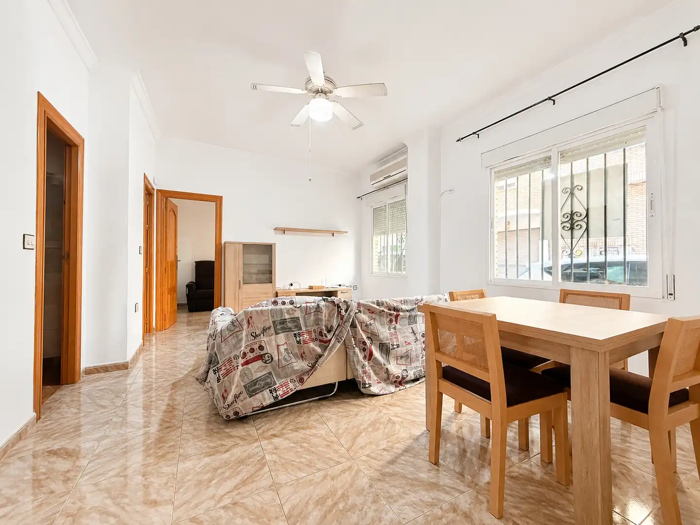 Sala de estar de Planta baja en venta en Mazarrón con Amueblado